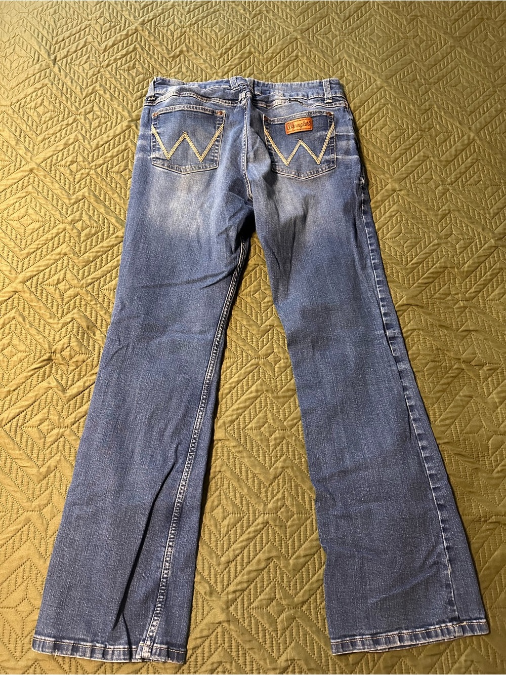 ⭐️2/$20⭐️ Wrangler Women's Light Blue Wide Leg Jeans